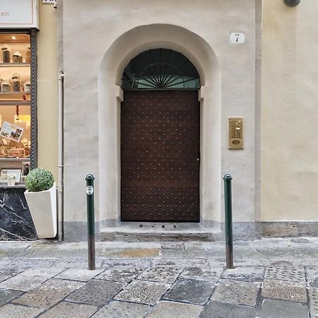 Palazzo Di Citta Elegant Apartment Турин Экстерьер фото
