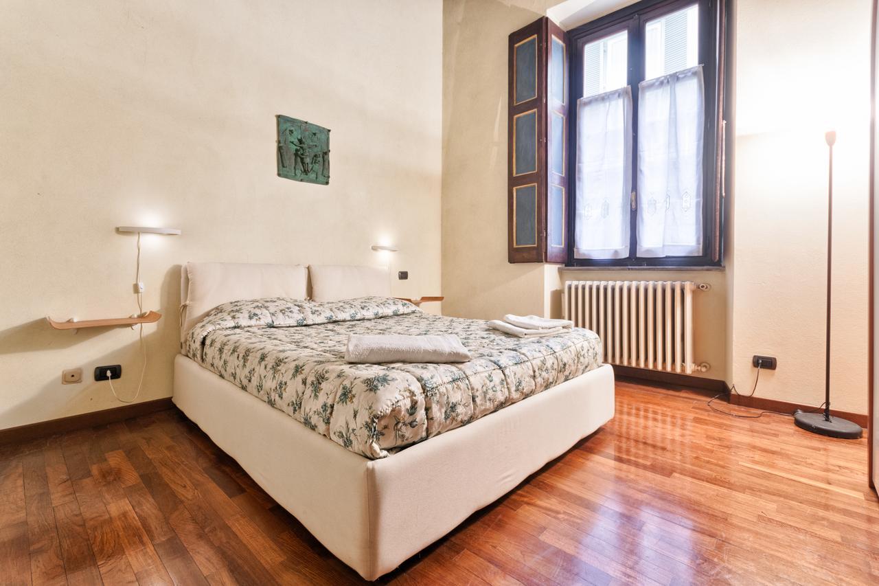 Palazzo Di Citta Elegant Apartment Турин Экстерьер фото