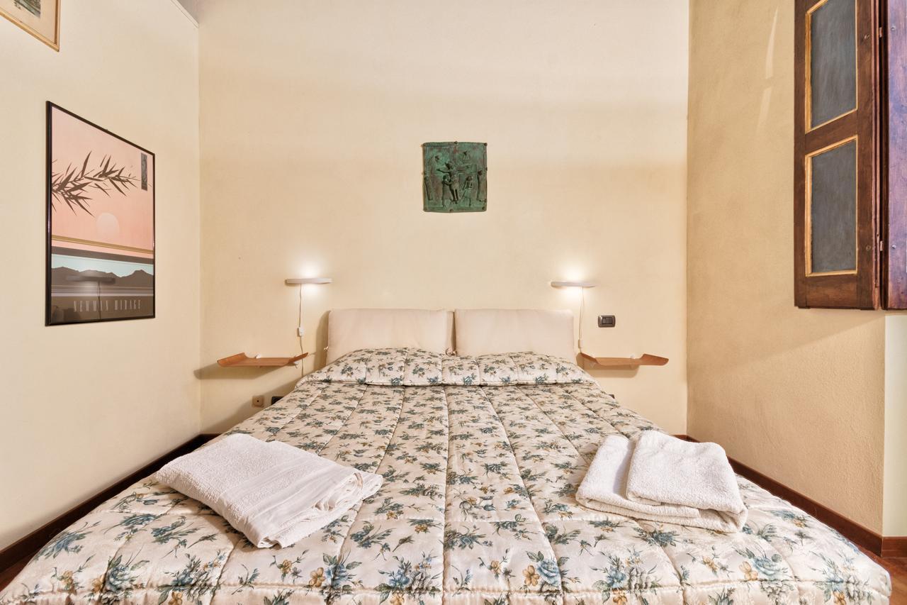 Palazzo Di Citta Elegant Apartment Турин Экстерьер фото